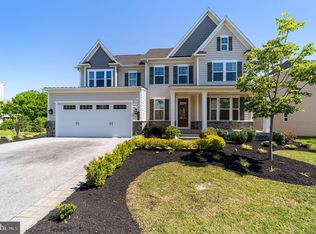 627 Stonecliffe Rd, Malvern, PA 19355