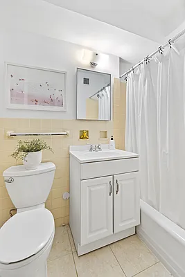 Sold by Compass | media 10