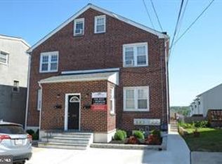 109 7th St APT 3, Bridgeport, PA 19405