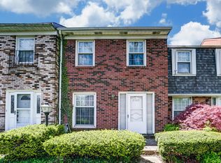 2309 Hardesty Dr N #D-4, Columbus, OH 43204