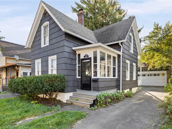 375 Benton St, Rochester, NY 14620