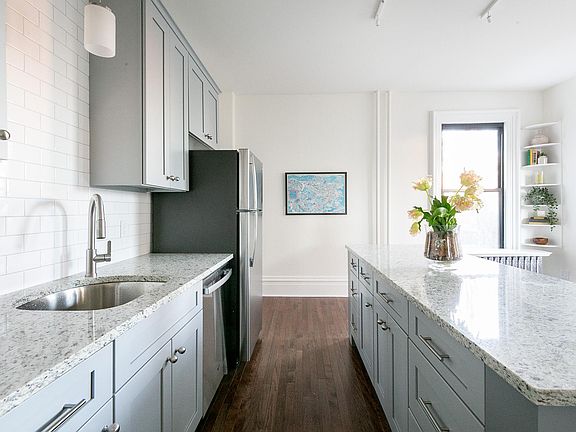 4th image of 46 Voorhis Ave APT 1