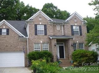 1632 Spandril Ln, Fort Mill, SC 29708