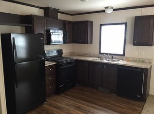 4880 Brittany Ct, Sterling Heights, MI 48310