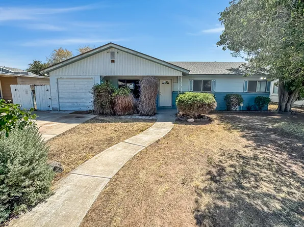 1706 N Brazos Ave, Hobbs, NM 88240