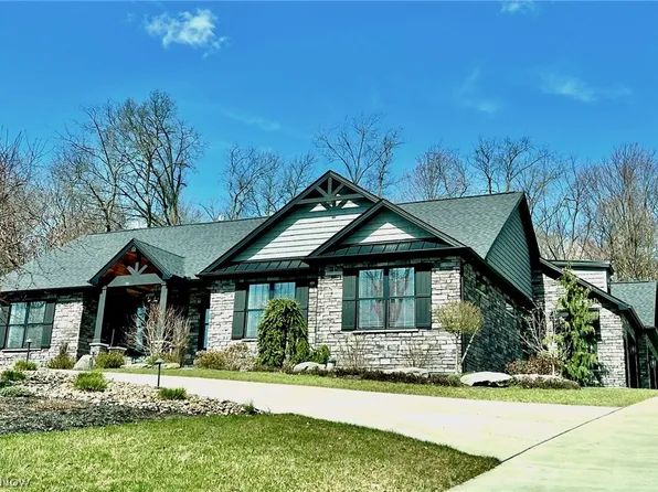 10543 Wooster St NW, Massillon, OH 44647