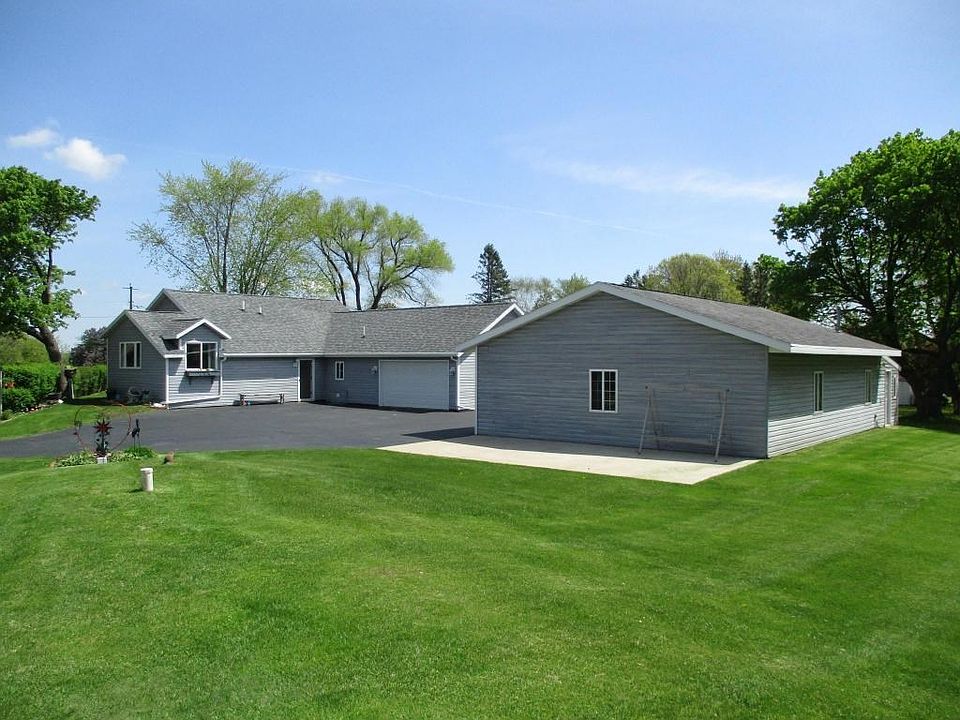 Can be expanded to a 3 BR