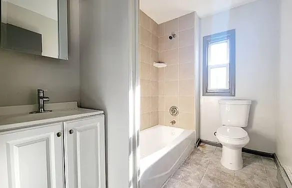 288 Cator Ave #4 — Photo 1