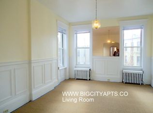 5820 69th Ave, Ridgewood, NY 11385