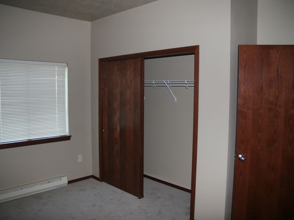 Depot Apartments, 1116 S Main St, Aberdeen, SD 57401