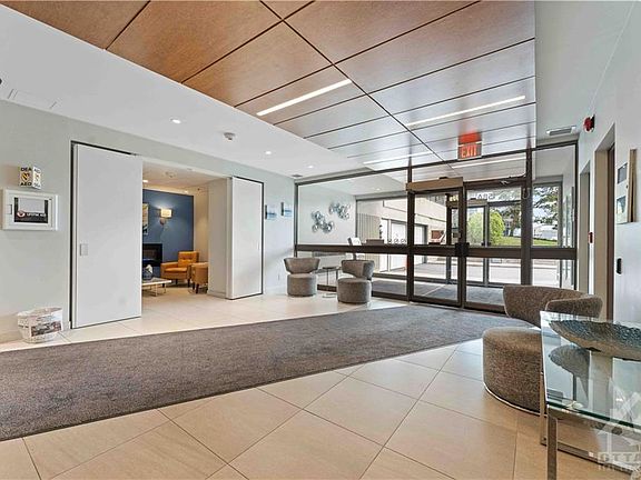 4th image of 158 A McArthur Ave #1208
