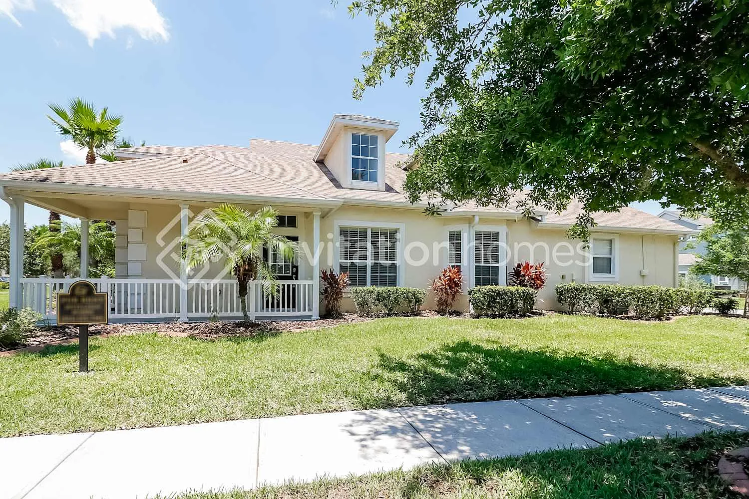 20037 Heritage Point Dr Tampa, FL 33647 — Photo 1