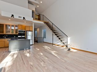 1251 N Greenview Ave APT 3, Chicago, IL 60642