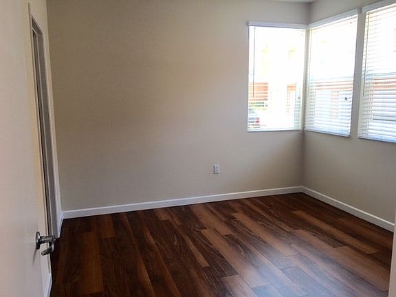 4th image of 1042 Frederick St APT C