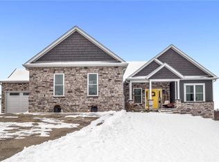 233 Homan Dr, Doylestown, OH 44230