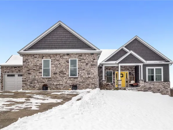 233 Homan Dr, Doylestown, OH 44230