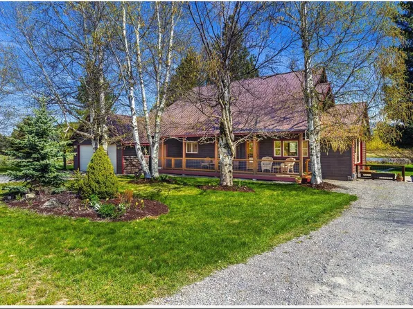 5401 McArthur Lake Rd, Naples, ID 83847