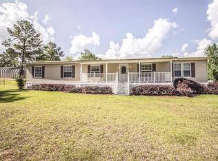 1060 Redbud Rd, Titus, AL 36080