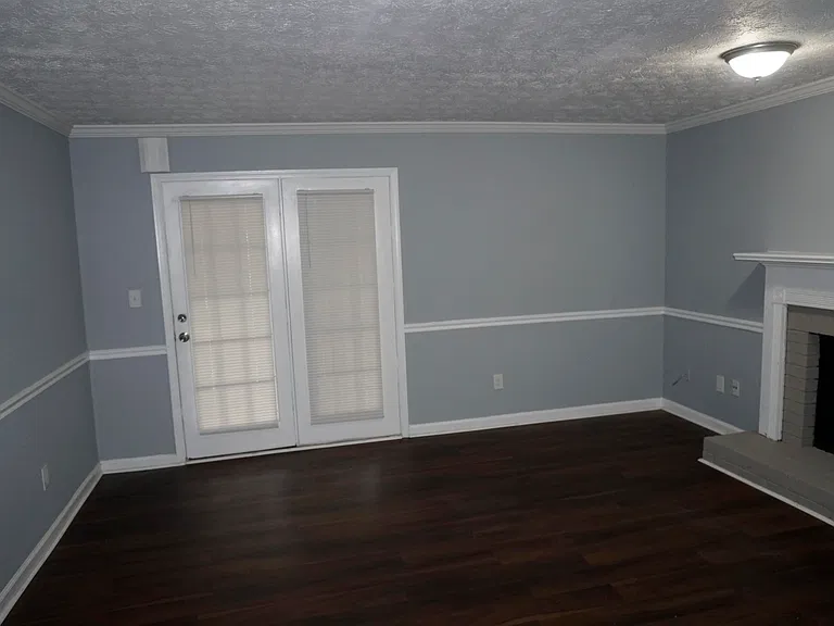 5489 Park Pl S — Photo 17