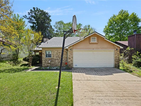 411 Austin Cir, Russellville, AR 72801