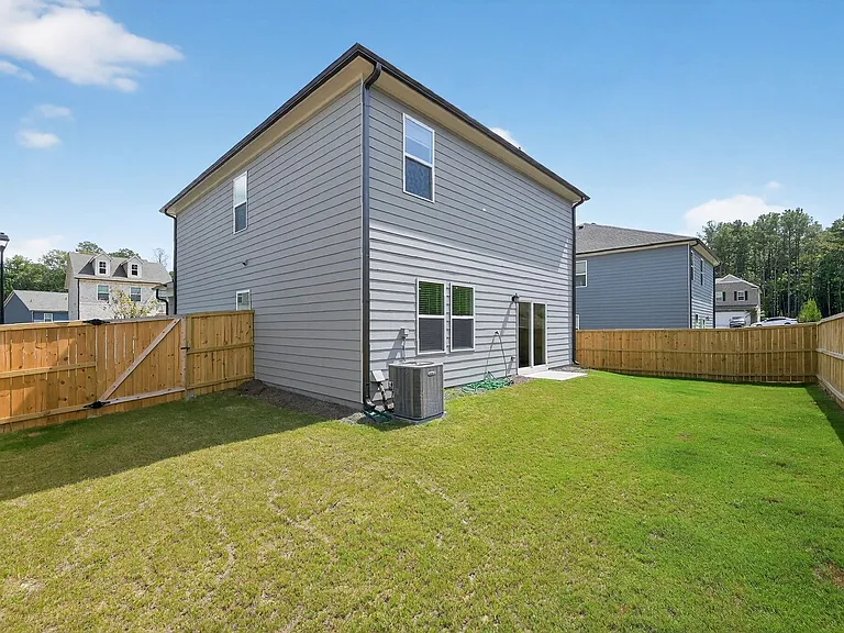 8308 Hunters Grove Rd — Photo 29