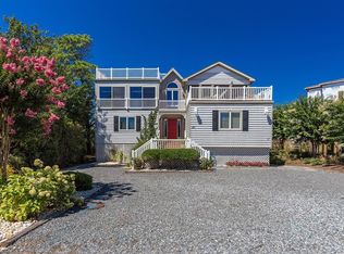 27 Palmer Ave, Rehoboth Beach, DE 19971