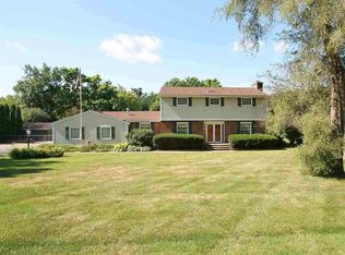 6735 W Gate Ct, Roscoe, IL 61073