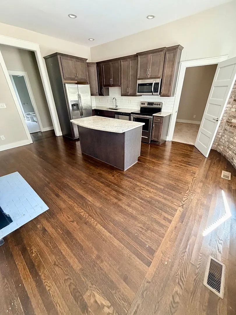 Beautiful 3 bed 1 bath apartment for rent! — Photo 2