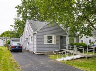 77 Ridgecrest Rd, Rochester, NY 14626