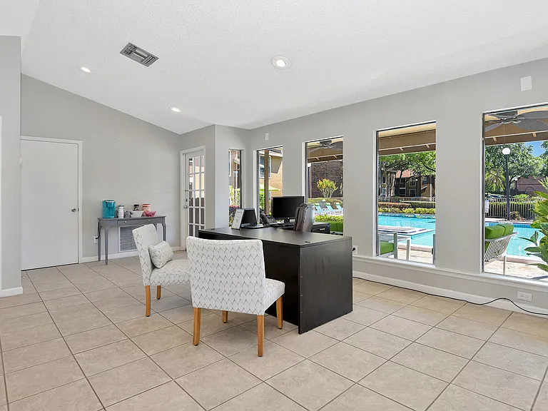 Forestlake Apartments — Photo 28