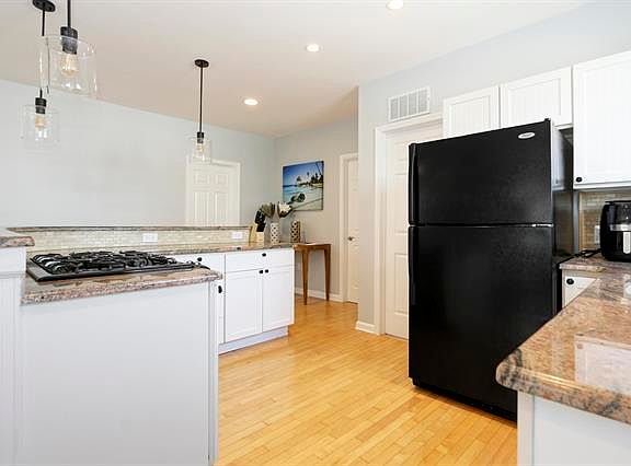 5th image of 20 N Swarthmore Ave
