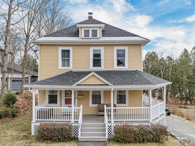 124 Pleasant Street, Littleton, NH, 03561