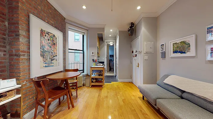 Rented by Bond New York | media 1