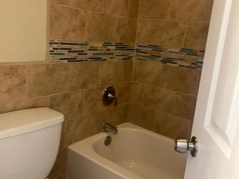 2848 E Brown Rd — Photo 11