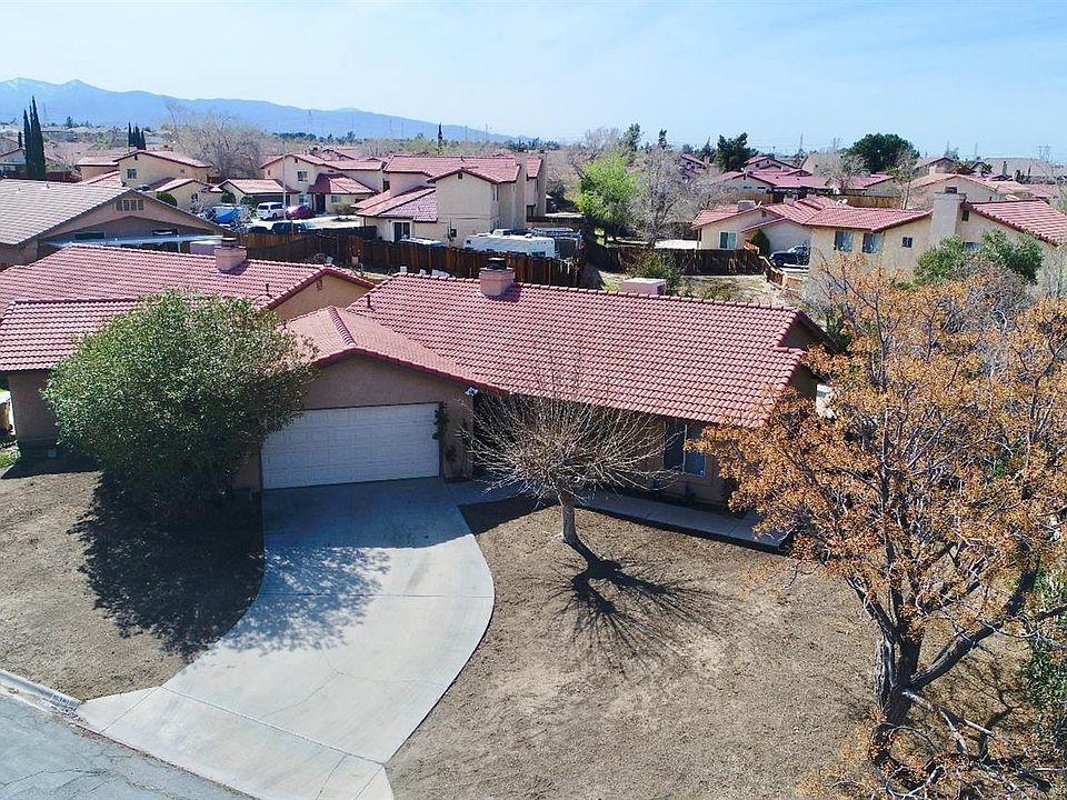 1st image of 10390 Primrose Ave