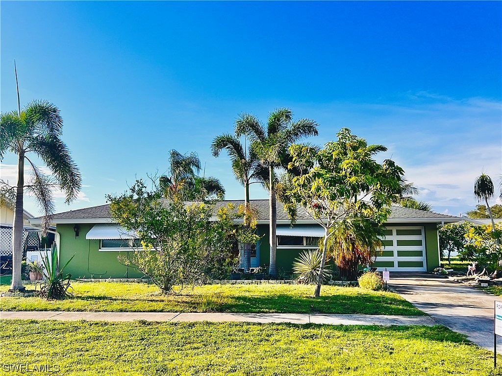 918 Happy Rd, North Fort Myers, FL 33903 Zillow