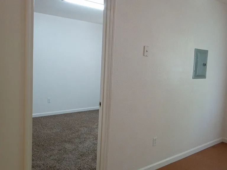 3387 E State Hwy #1 — Photo 5