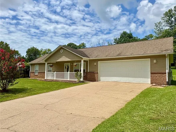 823 W Rodney Dr, Cape Girardeau, MO 63701