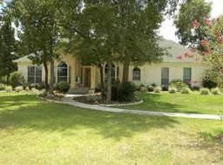 15509 Crown Oaks Dr, Montgomery, TX 77316