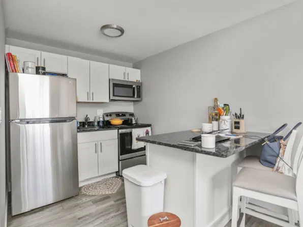 Renovated and Spacious 1BR apartment in Avon Apartments!, 1126 Stratford Ave #A-8, Stratford, CT 06615