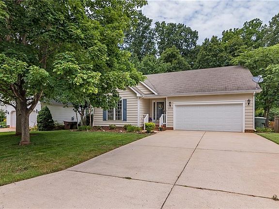 2nd image of 2502 Glen Meadow Dr