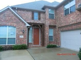 1718 Almond Dr, Mansfield, TX 76063