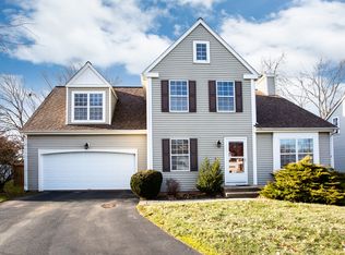 37 Foxtail Rd, Middletown, CT 06457