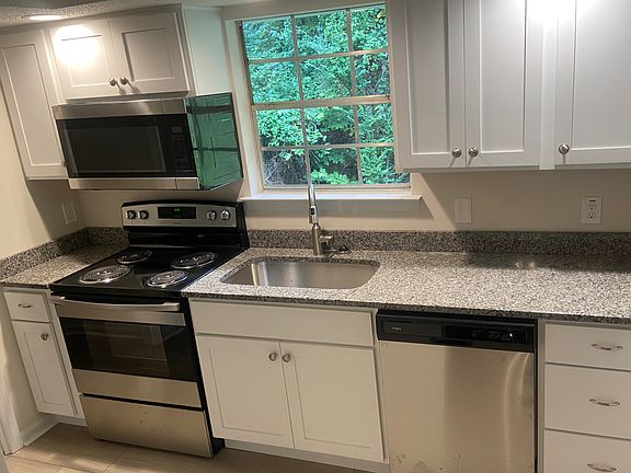 3rd image of 6313 Teletha Ln #6313