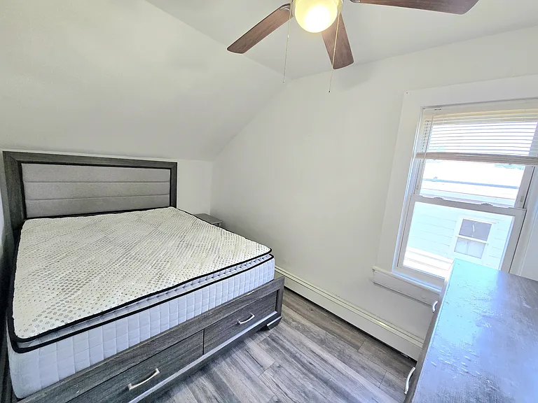 356 Pacific St #3 — Photo 9