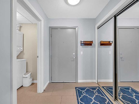 2nd image of 210 SW 15th Ave SE #2603