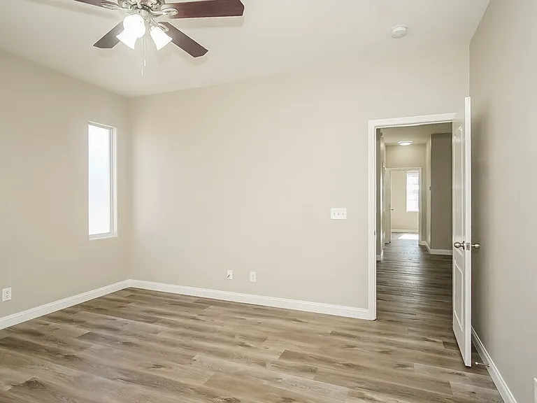 5119 Silent Valley Ave — Photo 10