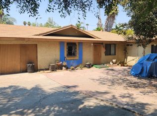 421 W Bobier Dr, Vista, CA 92083