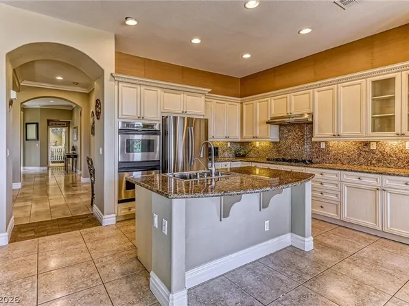 2809 Botticelli Dr, Henderson, NV 89052