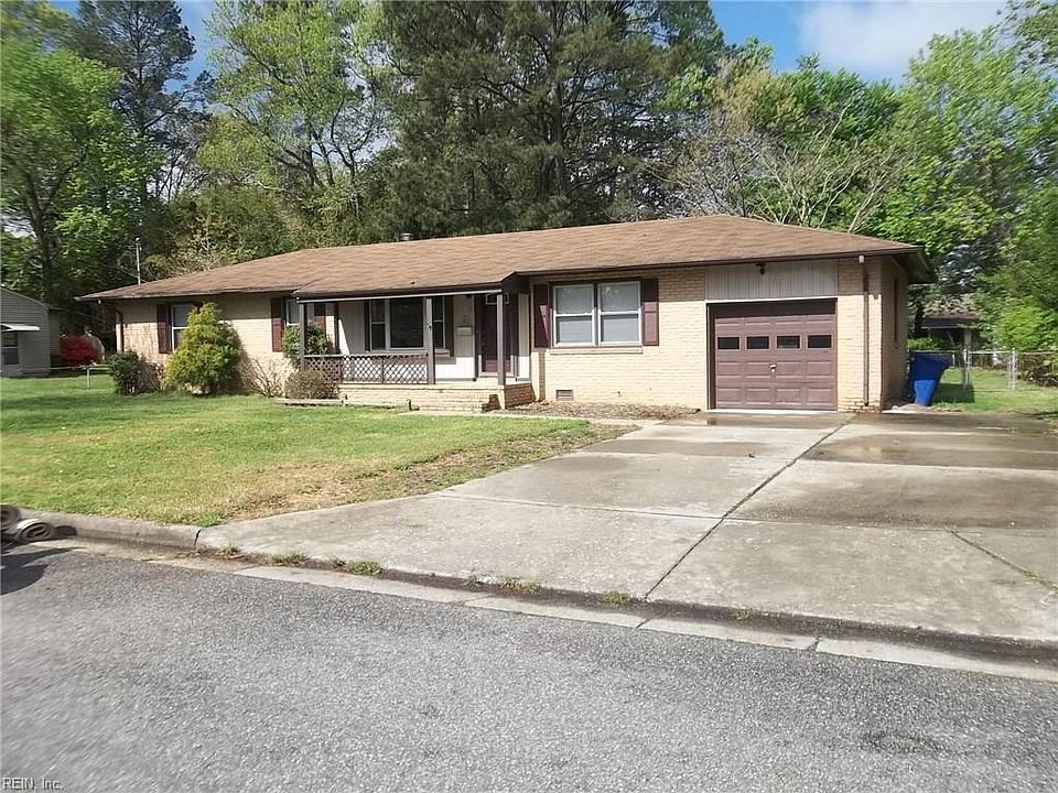 1st image of 19 Grant Dr